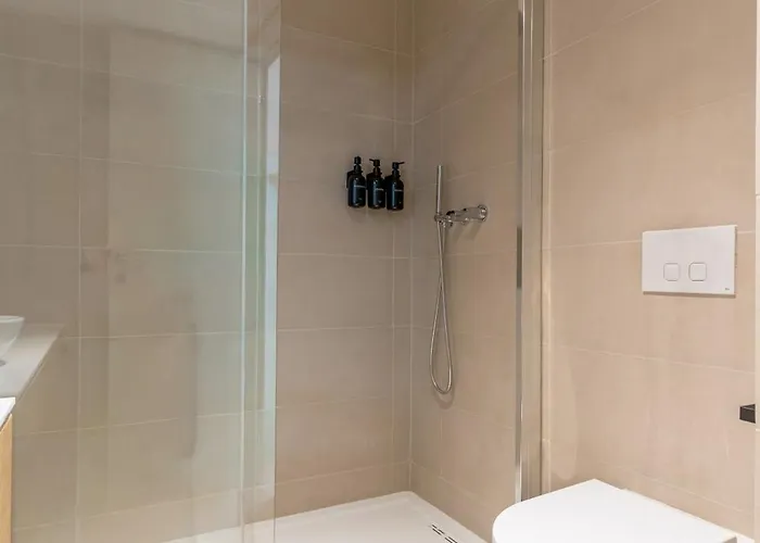 Lejlighed Modern 1br - Brand New Bonjardim F