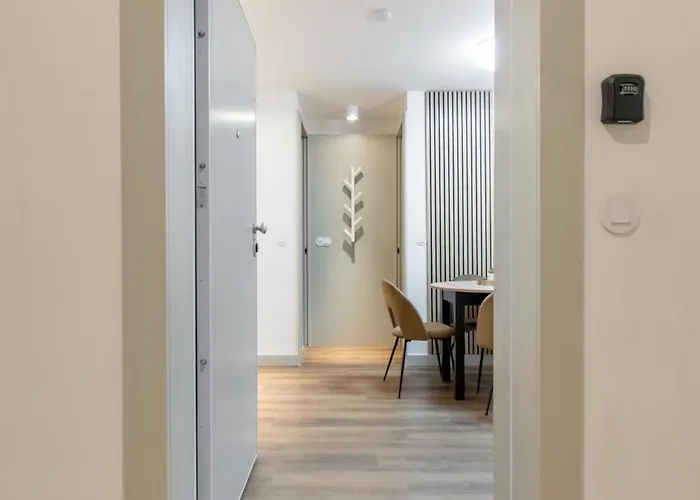 Modern 1br - Brand New Bonjardim F