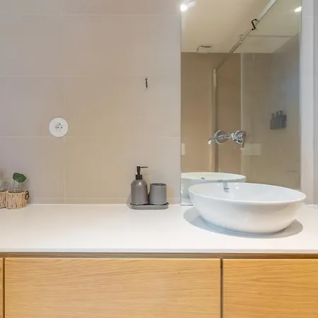 Modern 1br - Brand New Bonjardim F Oporto